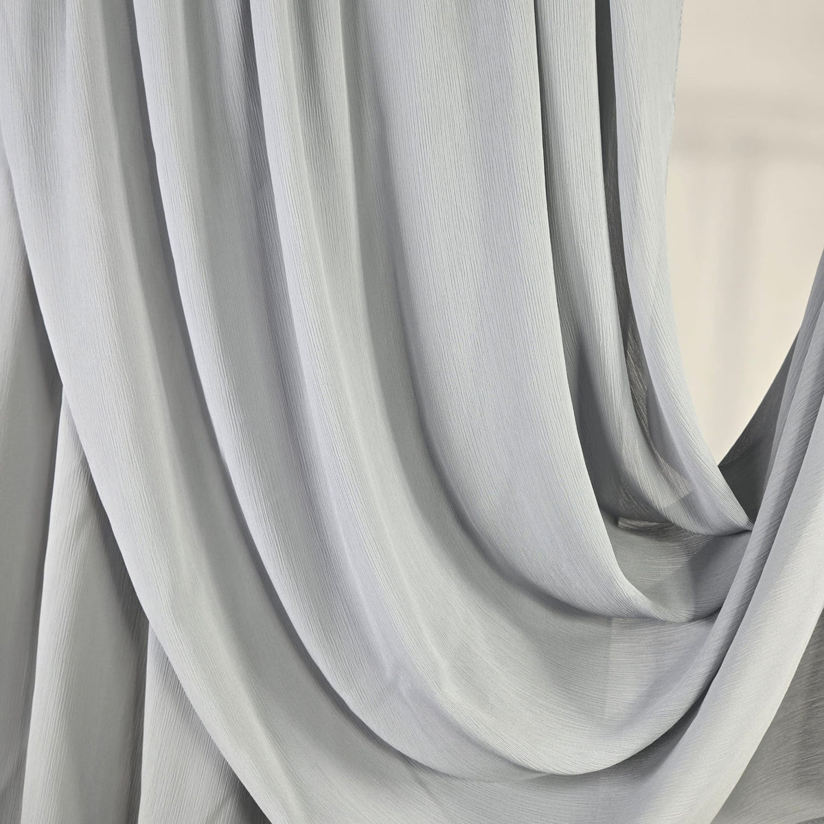 Crinkle Chiffon Silver Gray