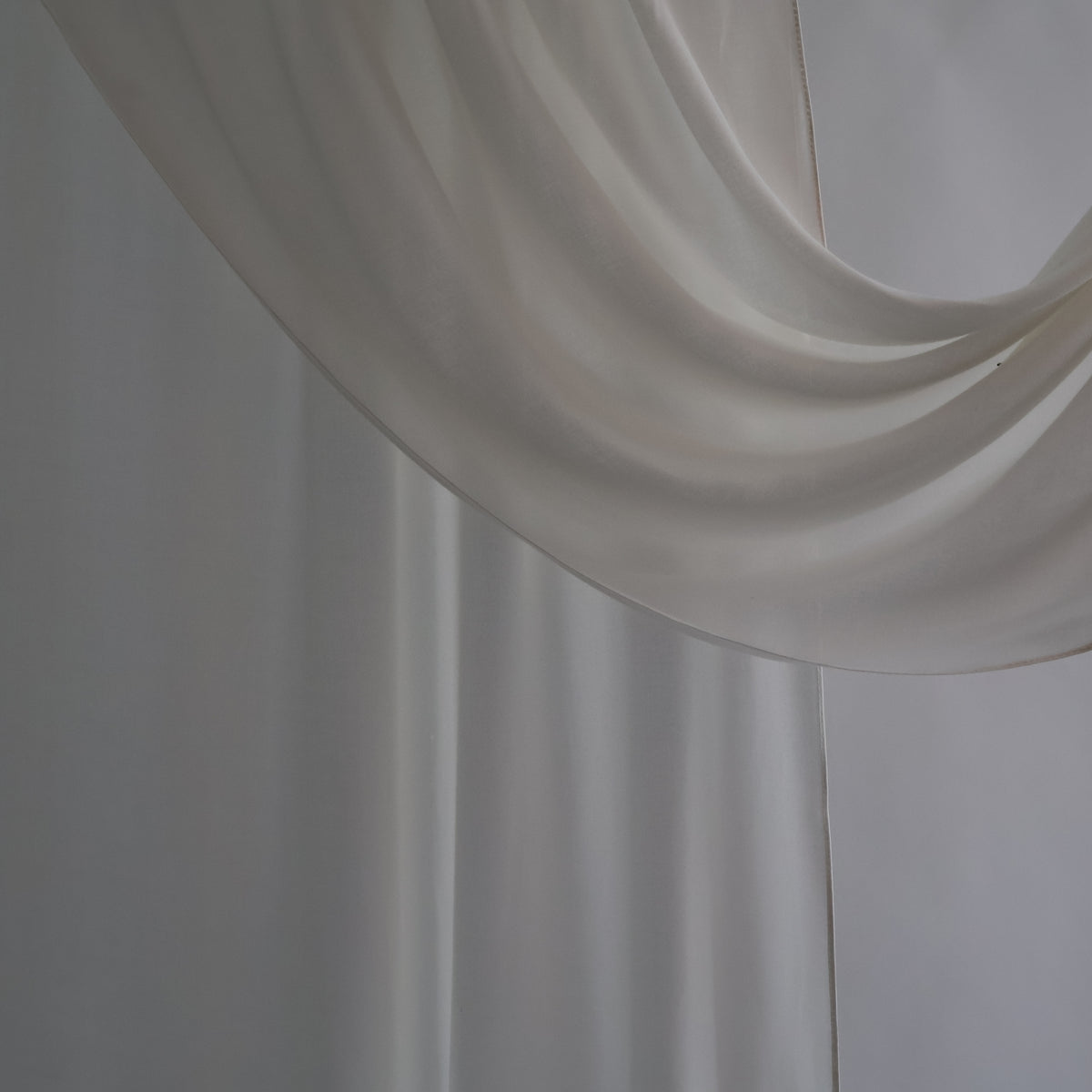 Bamboo  Modal Hijab Off Withe